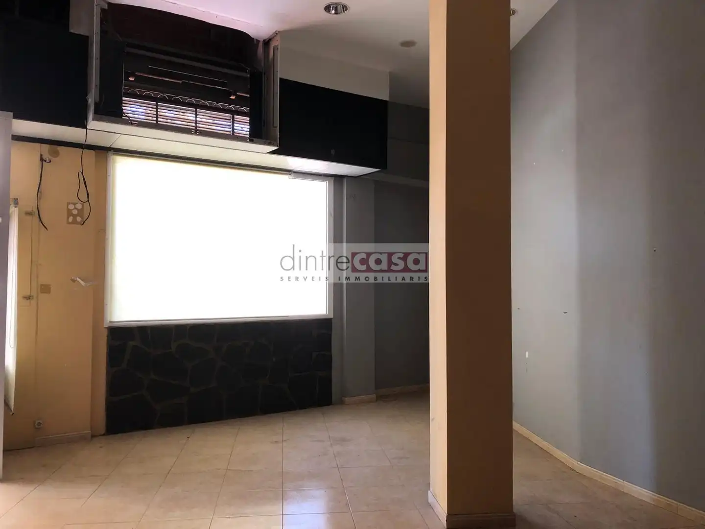 Business premises for sale in Carrer de Mar 52, imagen 2