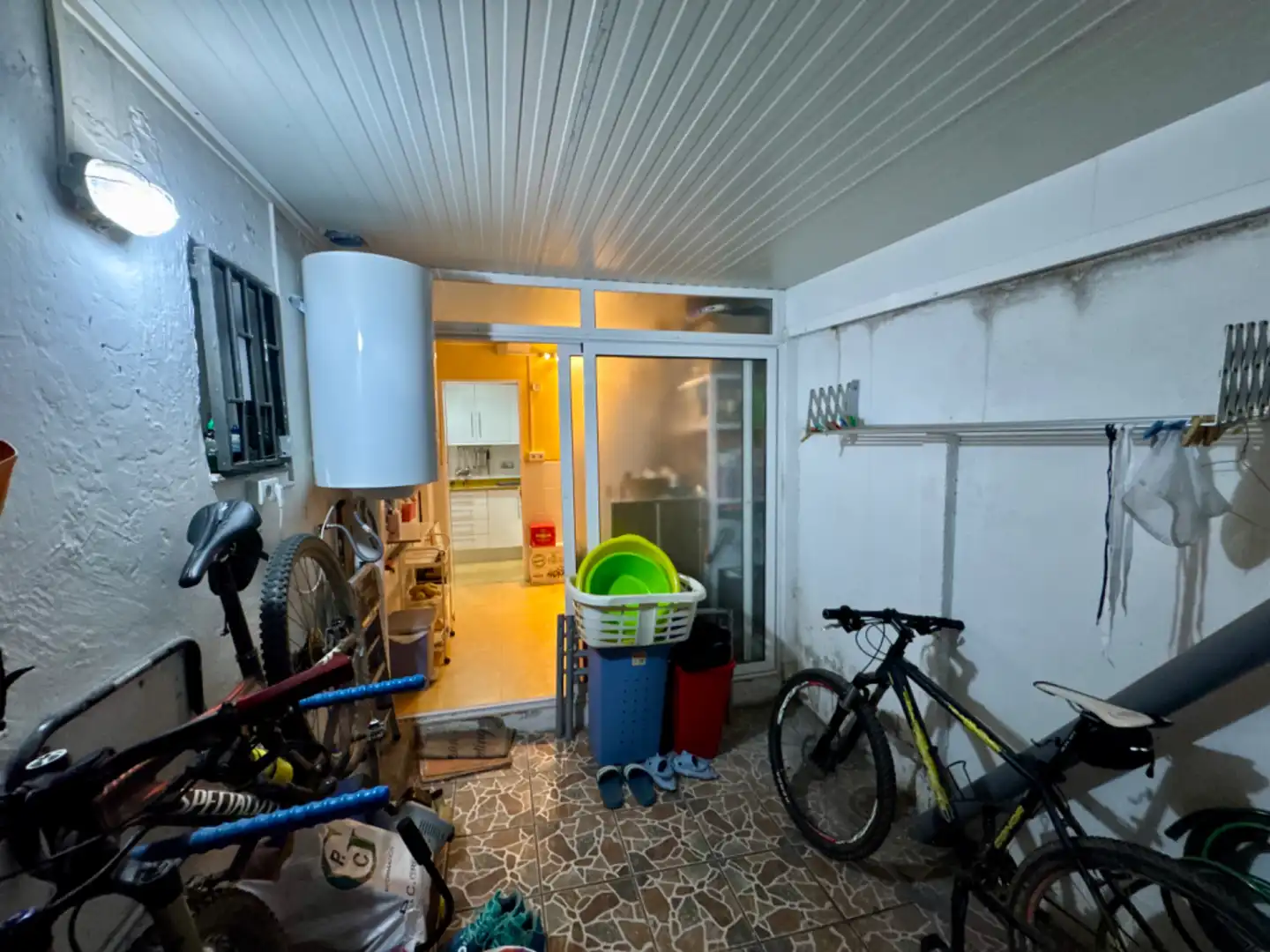 Planta baja en venta en Sant Boi de Llobregat con Aire acondicionado y Balcón