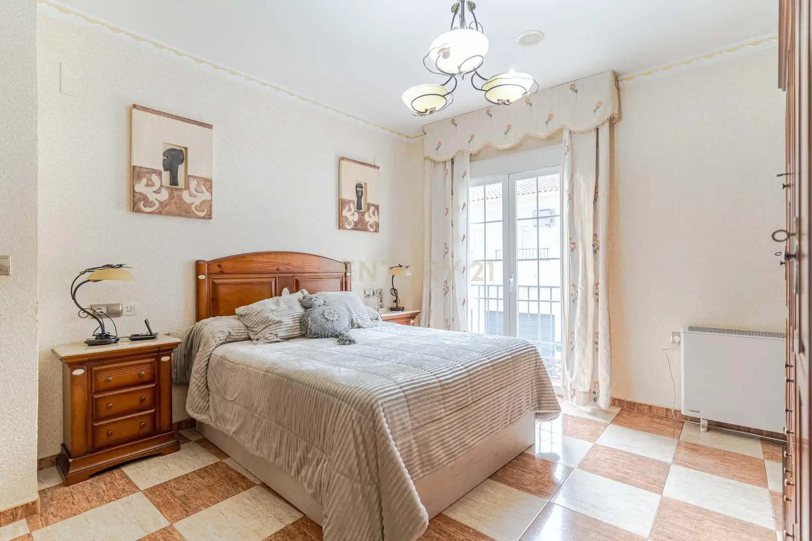 Habitación de Apartamento en venta en Montefrío con Aire acondicionado y Jacuzzi