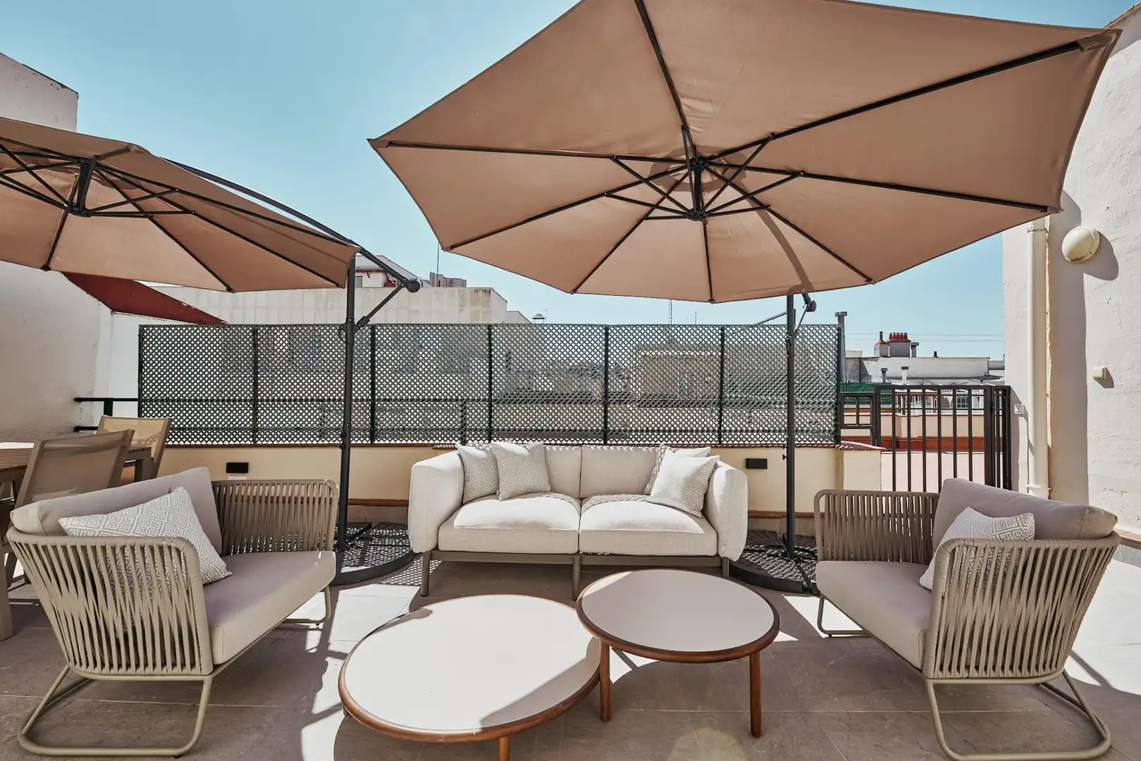 Penthouse mit Terrasse zum Verkauf in Calle de Espartinas, imagen 2