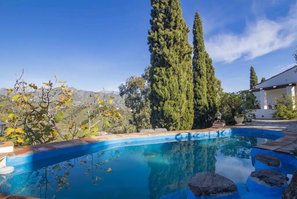 Chalet con terraza en venta en Torrox Pueblo, imagen 2
