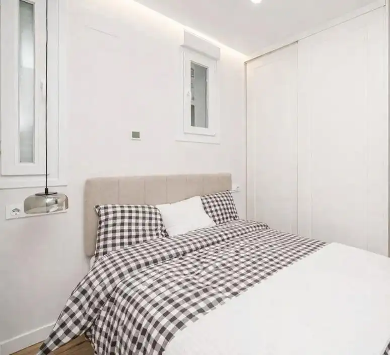 Habitación de Piso en venta en Madrid