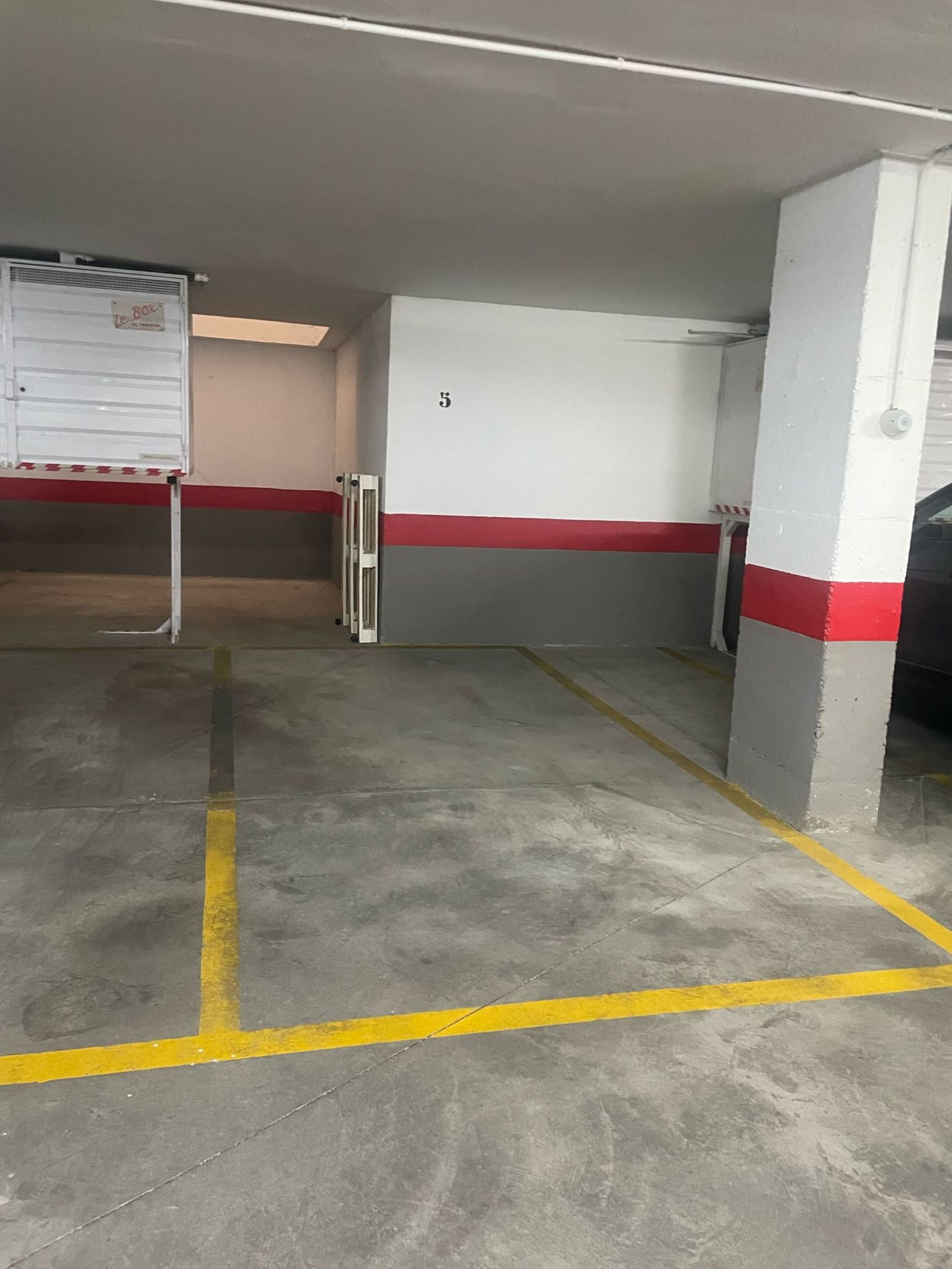 Parking of Garage for sale in  Madrid Capital