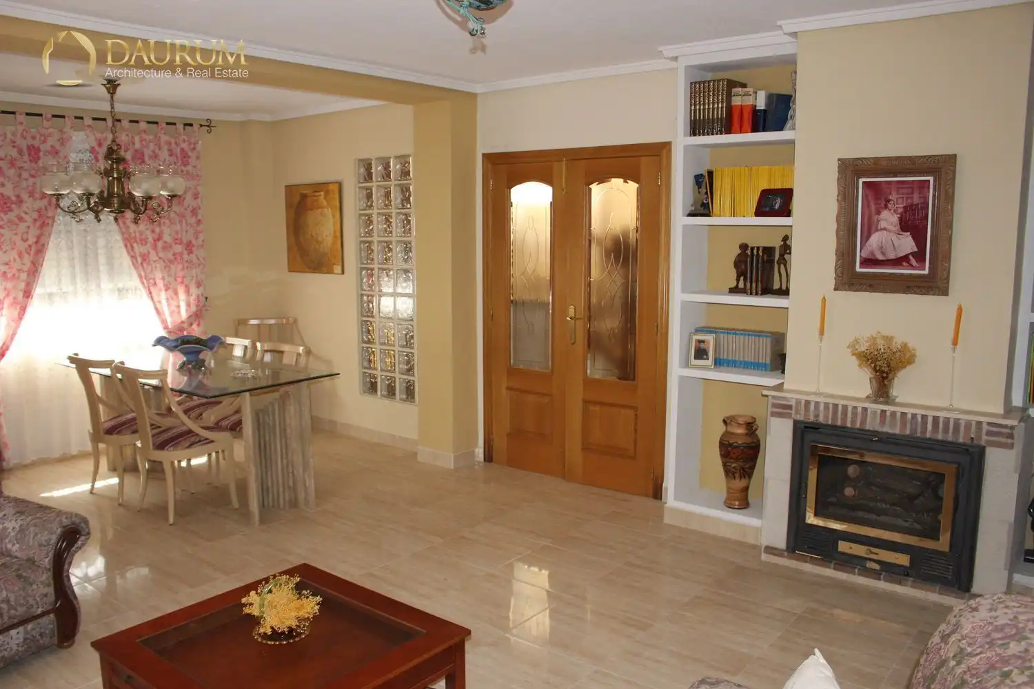 Sala de estar de Casa o chalet en venta en Tous con Aire acondicionado, Terraza y Trastero