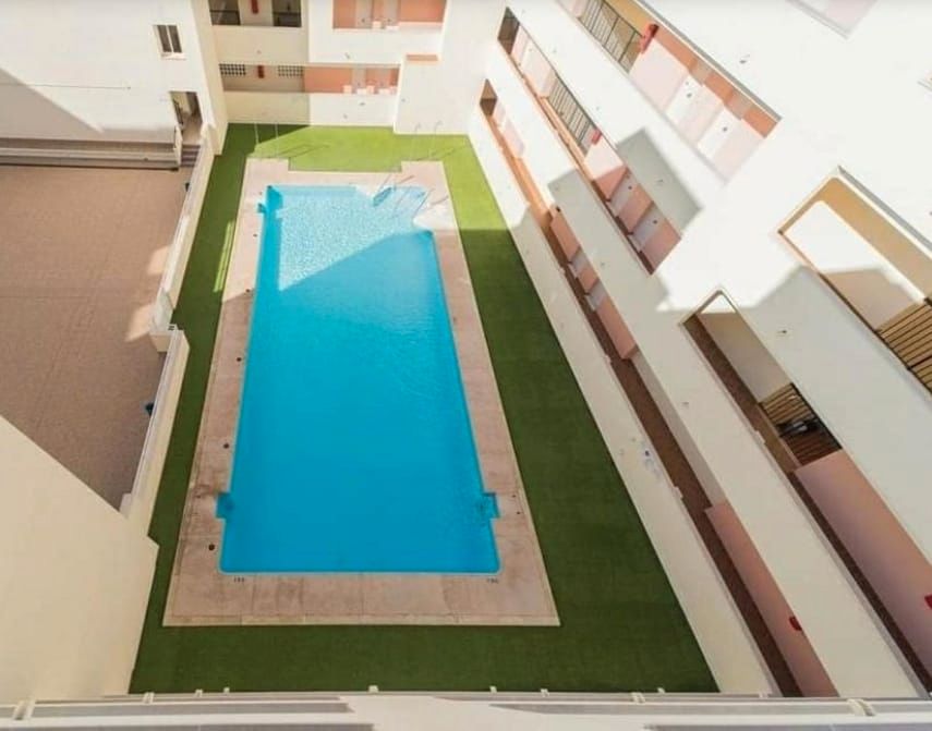 Piscina de Piso en venta en Roquetas de Mar con Aire acondicionado, Calefacción y Parquet