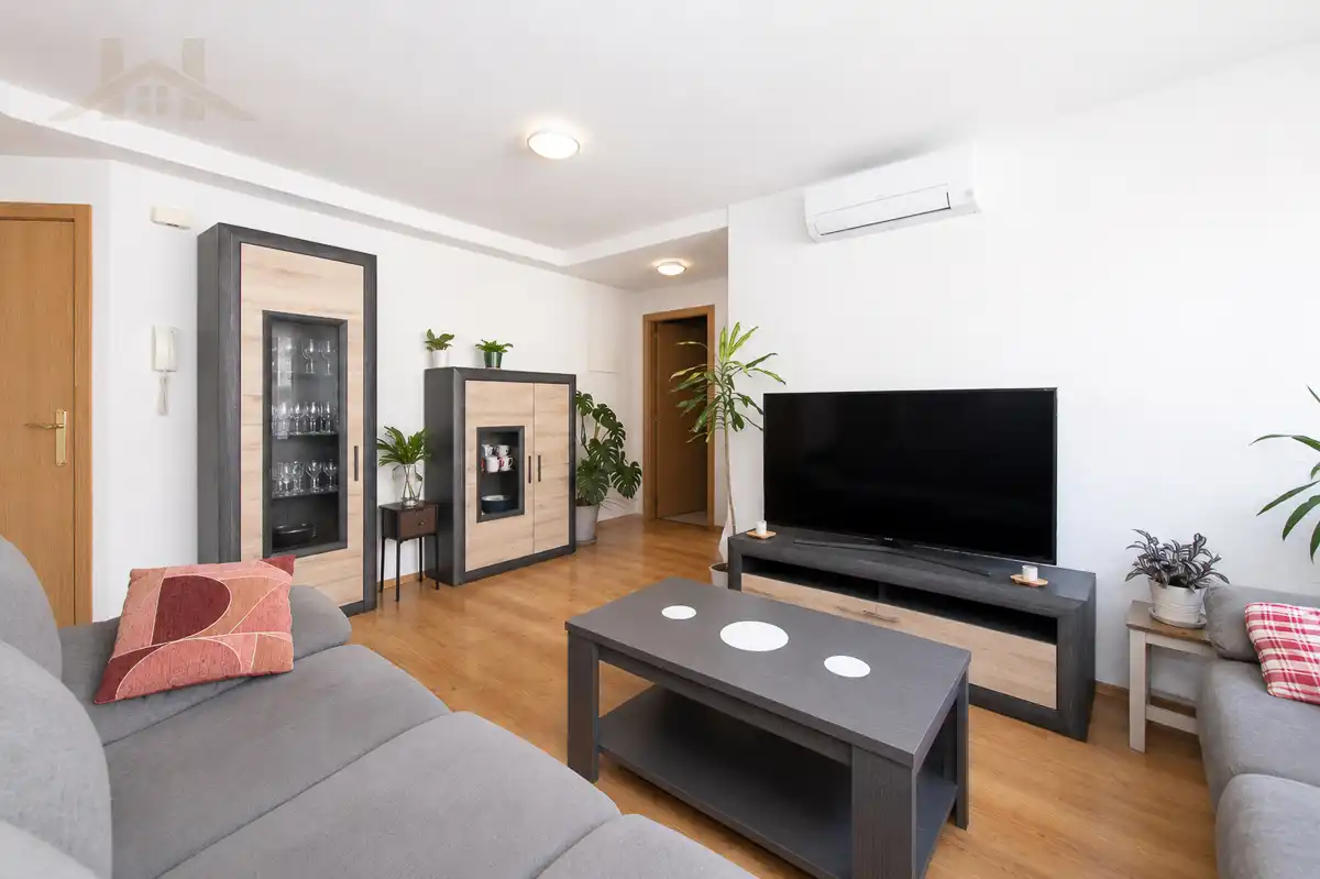 Living room of Duplexes for sale in San Sebastián de los Reyes  with Air Conditioner, Heating and Terrace
