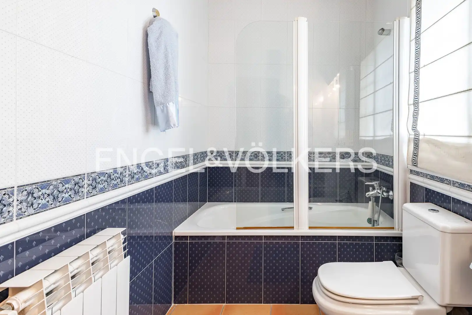 Bathroom of Houses for sale in Sant Cebrià de Vallalta  with Heating, Private garden and Balcony