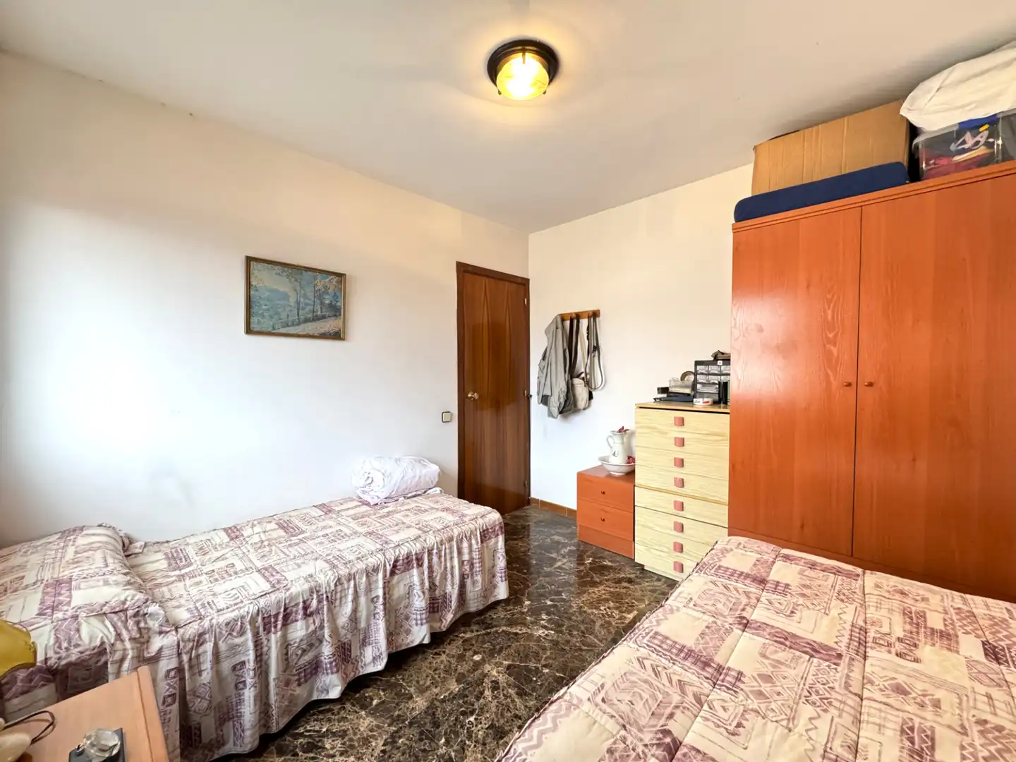 Schlafzimmer von Gebäude zum Verkauf in Santa Coloma de Gramenet mit Alarm