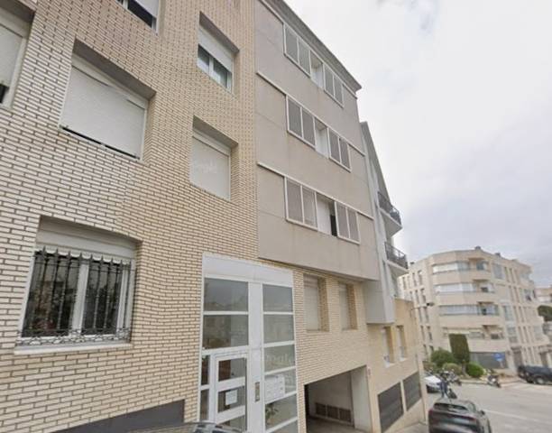 Piso en Venta en C/ Ter en Els Pavos