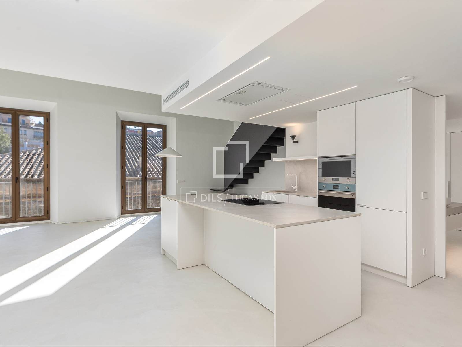 Cuina de Àtic en venda en Girona Capital amb Aire condicionat i Calefacció