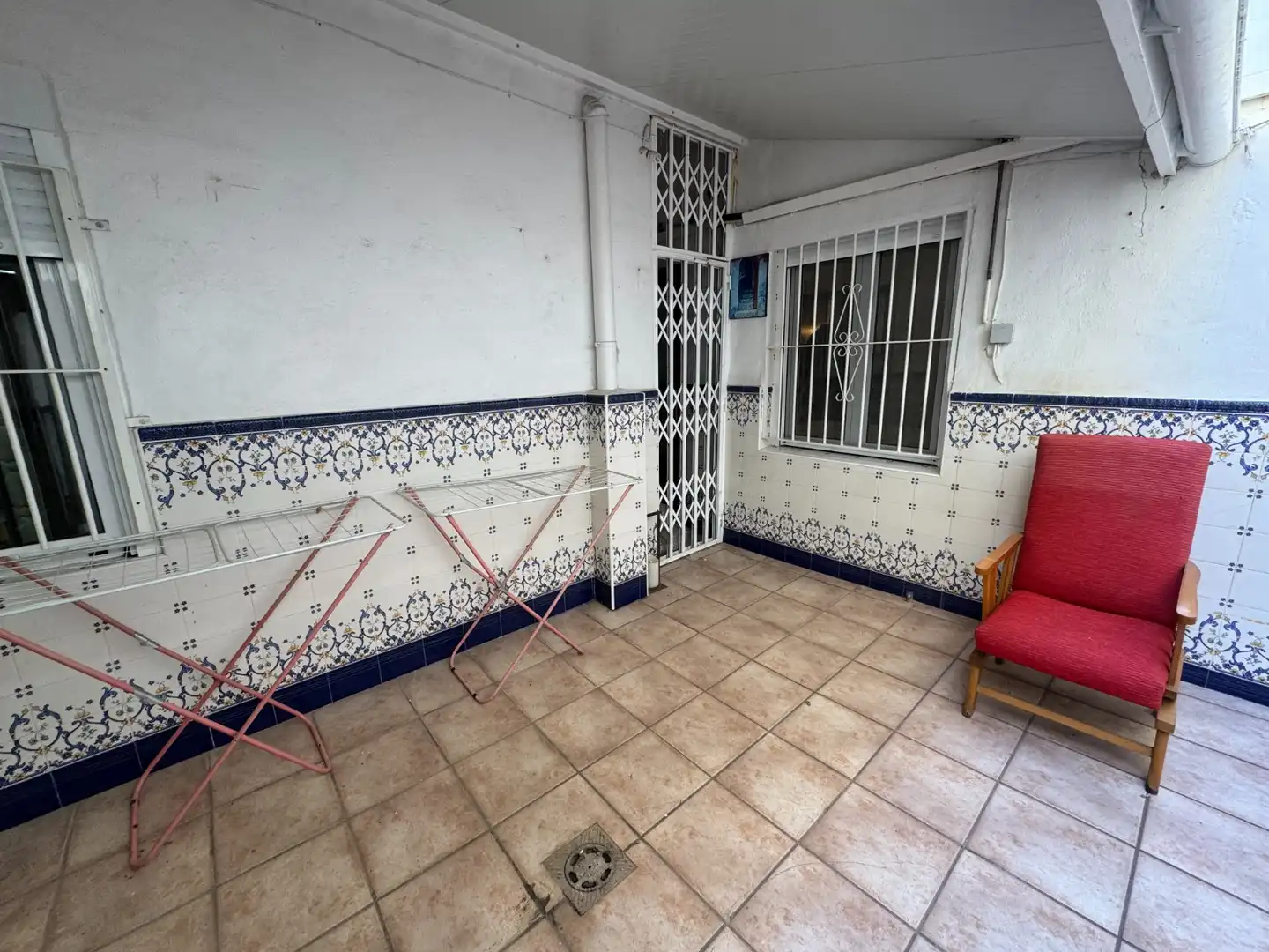 Flat for sale in Guardamar del Segura  with Swimming Pool