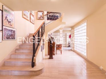 Casa con piscina en venta en Velilla de San Antonio