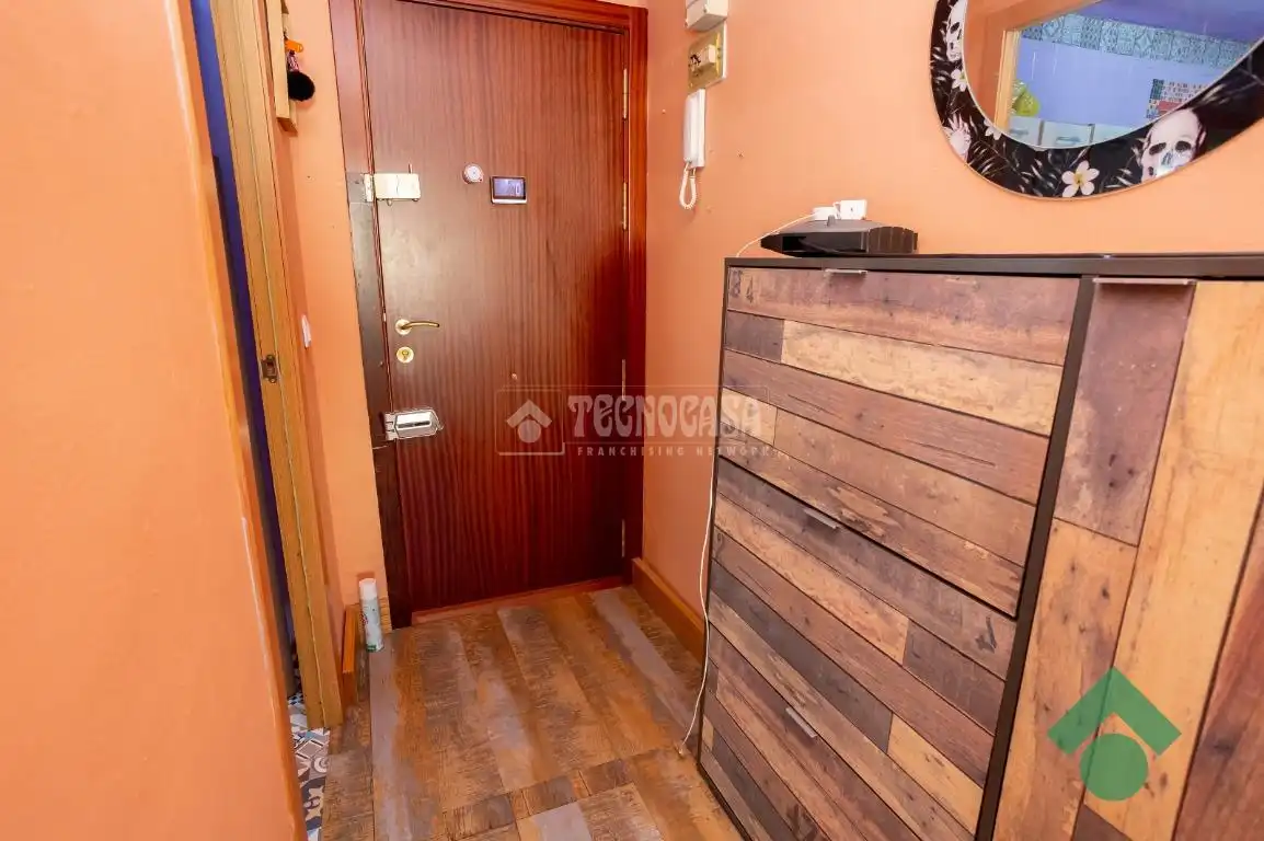 Piso en venta en Algeciras con Calefacción