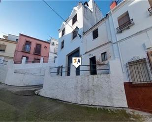 Exterior view of Single-family semi-detached for sale in Priego de Córdoba