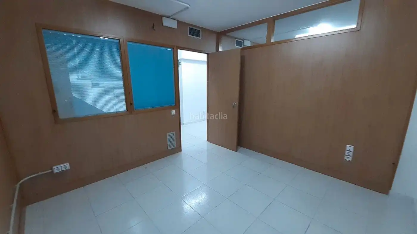 Local comercial de lloguer a Lliçà de Vall, imagen 12
