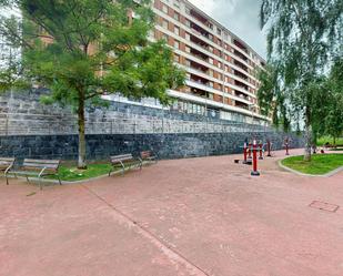 Vista exterior de Pis en venda en Bilbao 