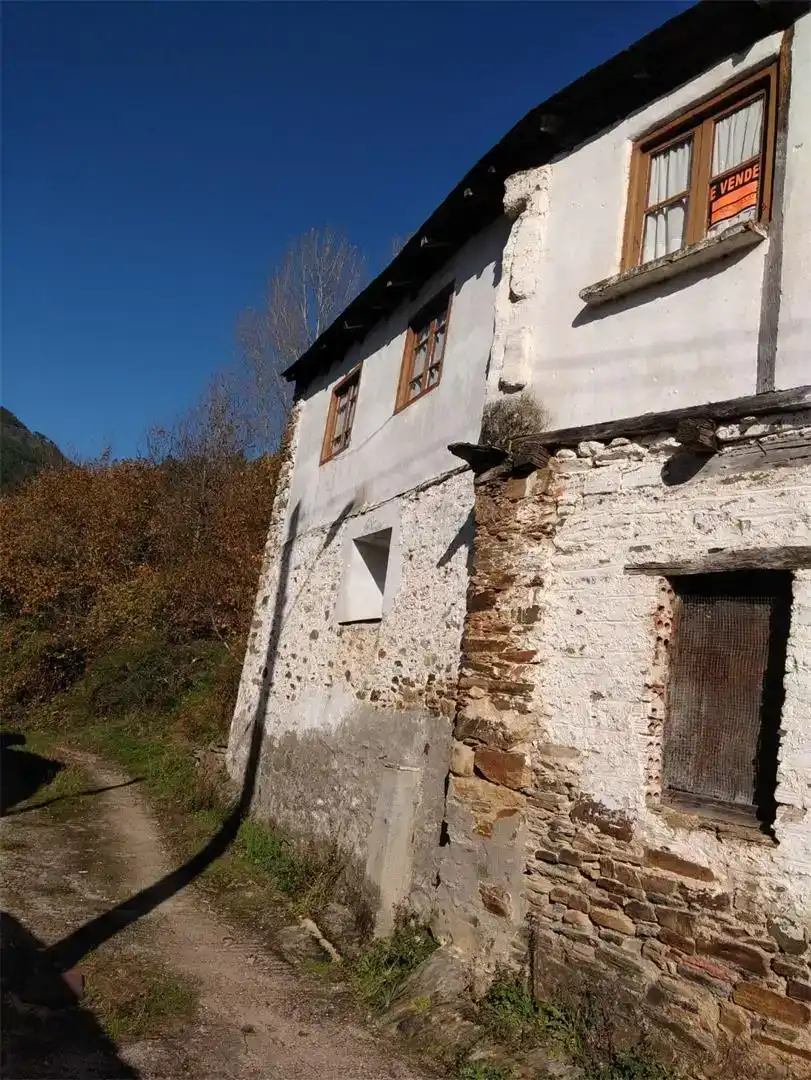 Vista exterior de Finca rústica en venda en O Barco de Valdeorras  