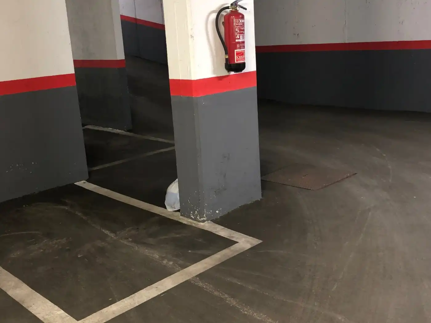 Einzelparkplatz zur Miete in Calle José Picón 19, imagen 3