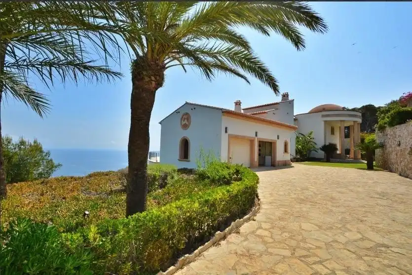 Vista exterior de Casa o xalet en venda en Jávea / Xàbia amb Aire condicionat, Jardí privat i Terrassa