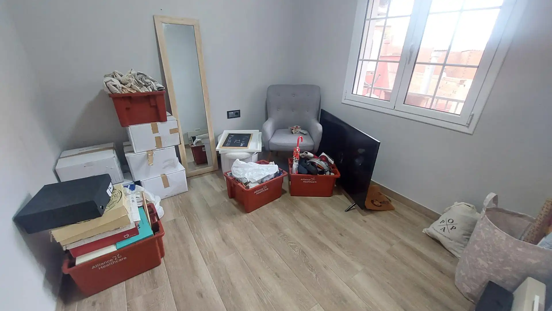 Dormitori de Pis en venda en Terrassa amb Aire condicionat, Calefacció i Balcó