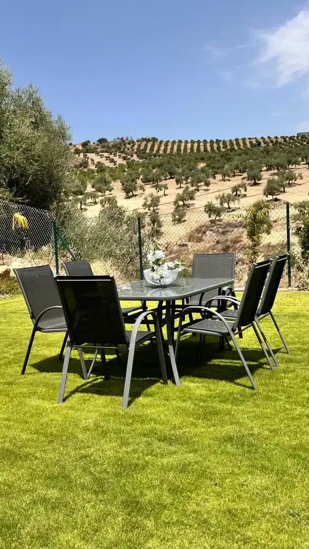 Terrasse von Country house zur Miete in Alozaina mit Klimaanlage, Privatgarten und Abstellraum