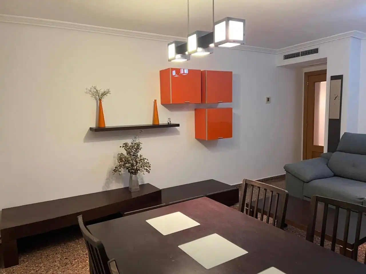 Comedor de Piso de alquiler en Valencia con Aire acondicionado, Calefacción y Amueblado