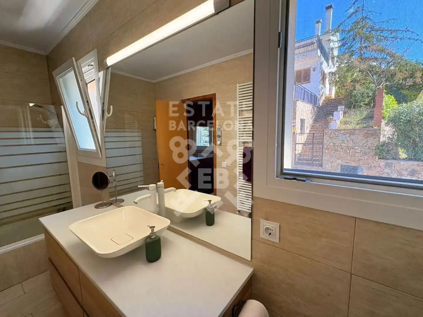 Bany de Casa o xalet en venda en Lloret de Mar amb Aire condicionat, Calefacció i Jardí privat