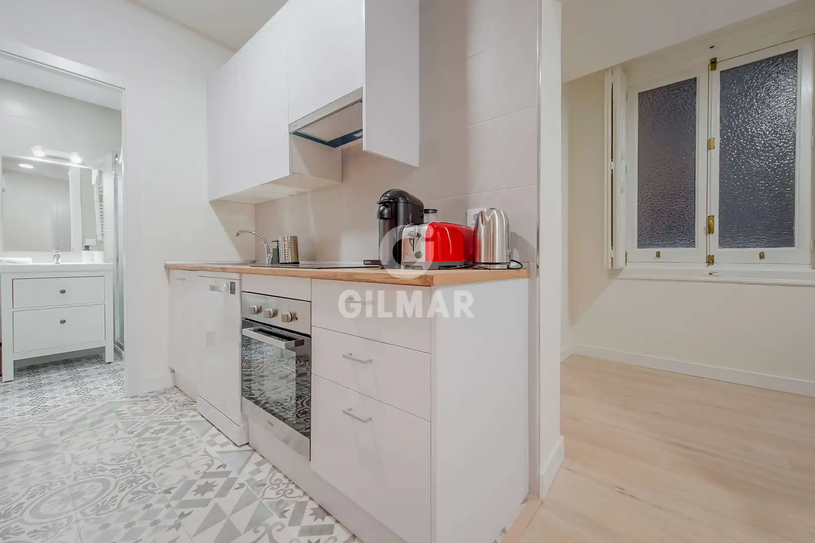 Cocina de Piso en venta en Madrid con Calefacción