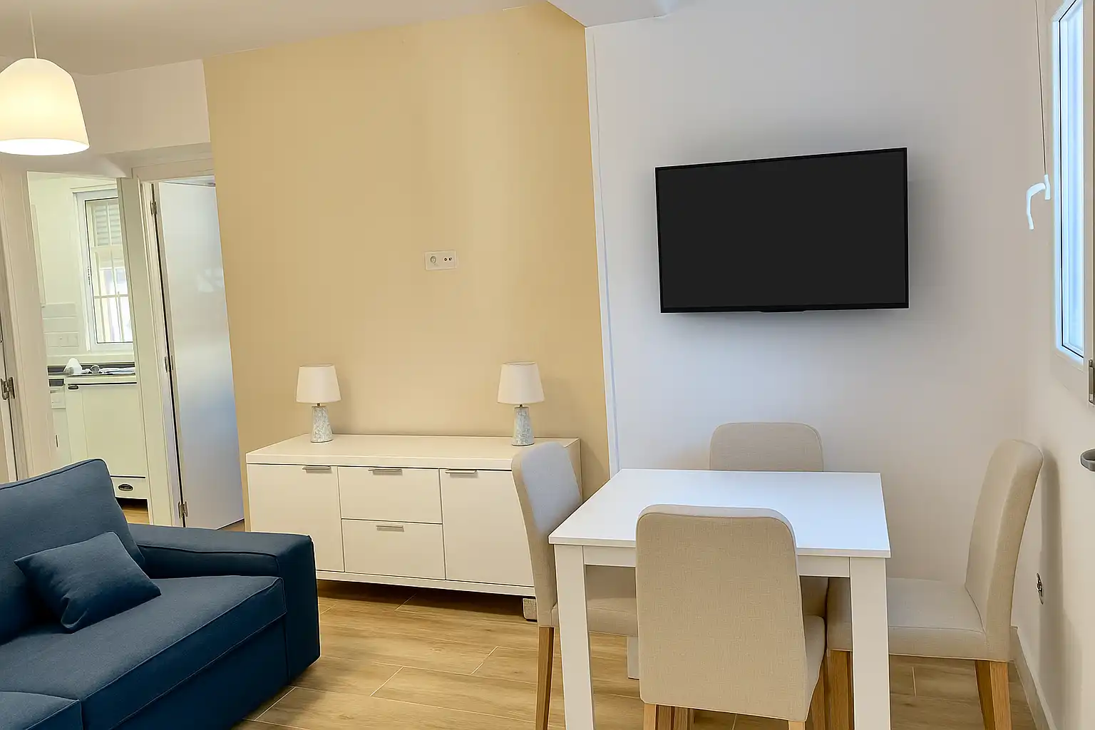 Living room of Flat for sale in Benalmádena  with Air Conditioner and Terrace