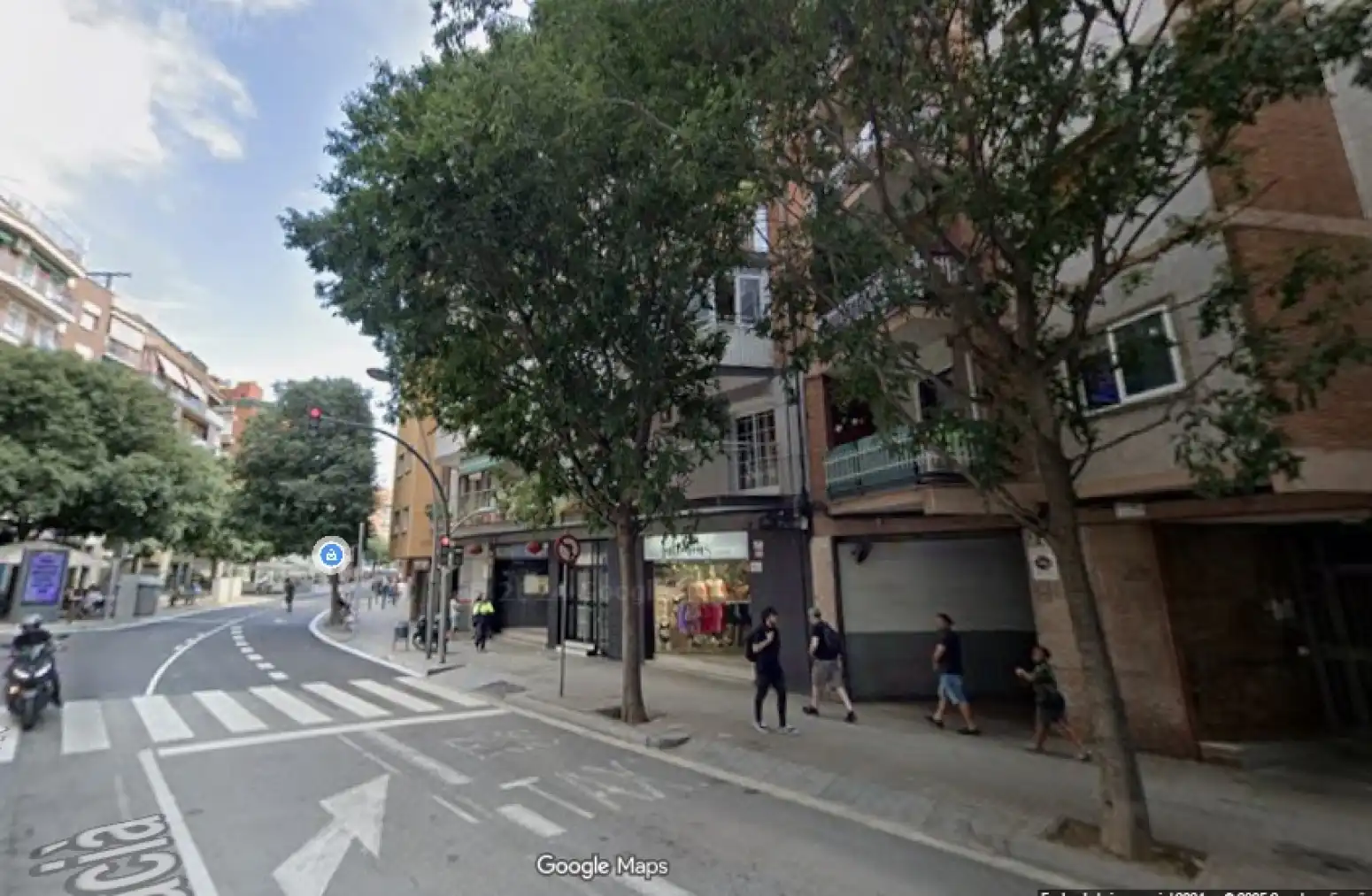 Vista exterior de Local en venta en Barcelona