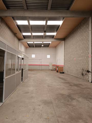 Nave industrial en Venta en de Luxemburg en Constantí