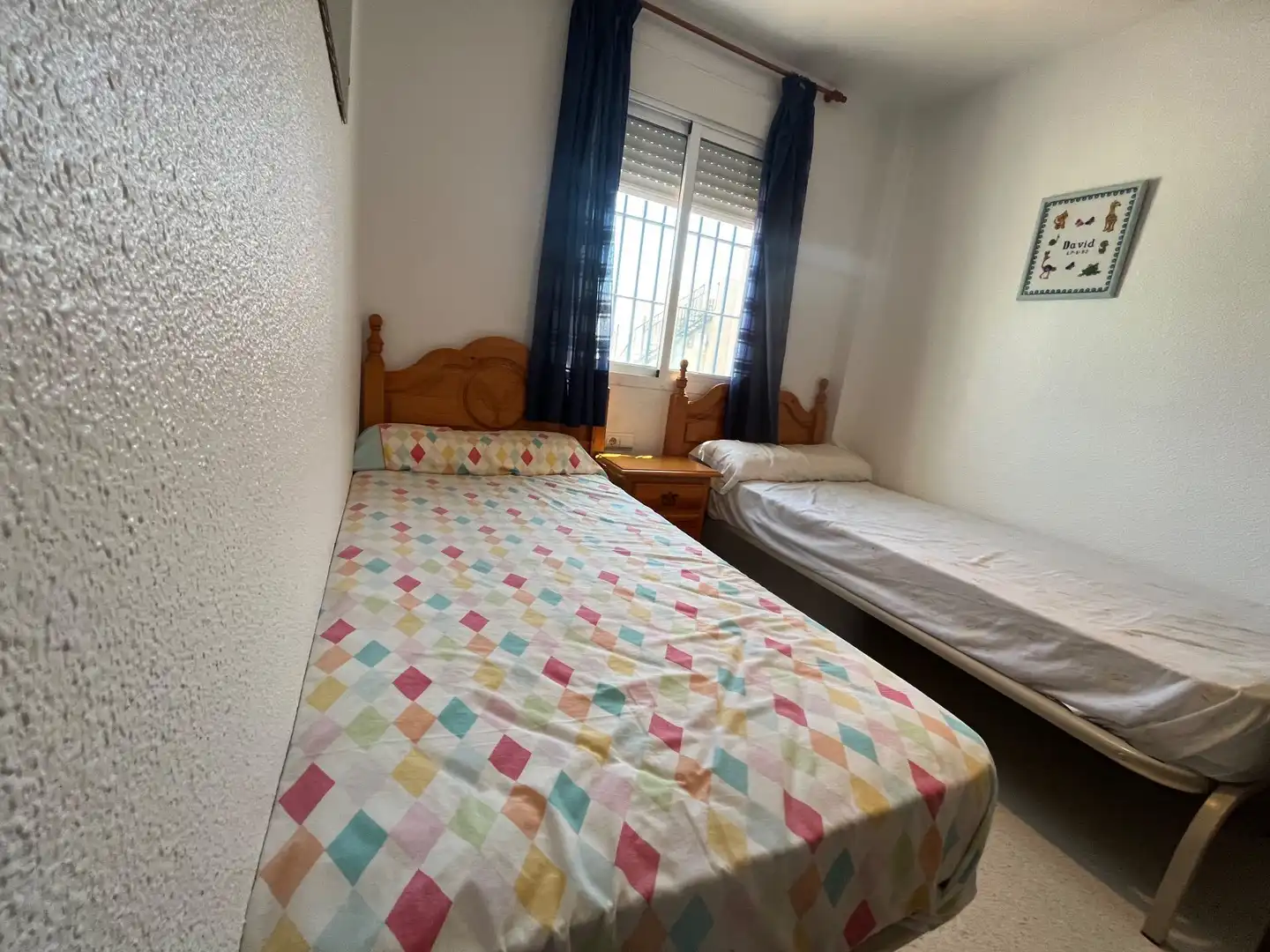 Schlafzimmer von Maisonette zum Verkauf in Chipiona mit Privatgarten, Terrasse und Möbliert