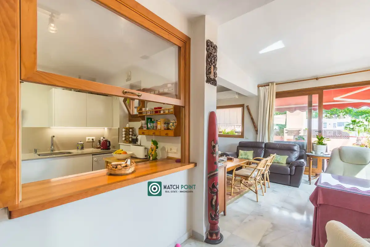 Piso en venta en Carril Castell, Limonar