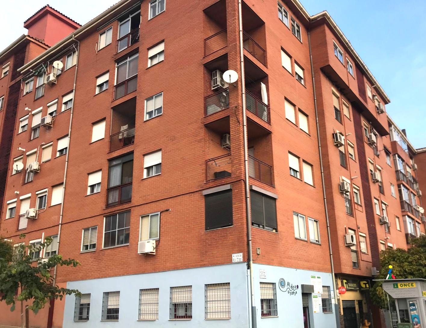 Exterior view of Flat for sale in Cáceres Capital