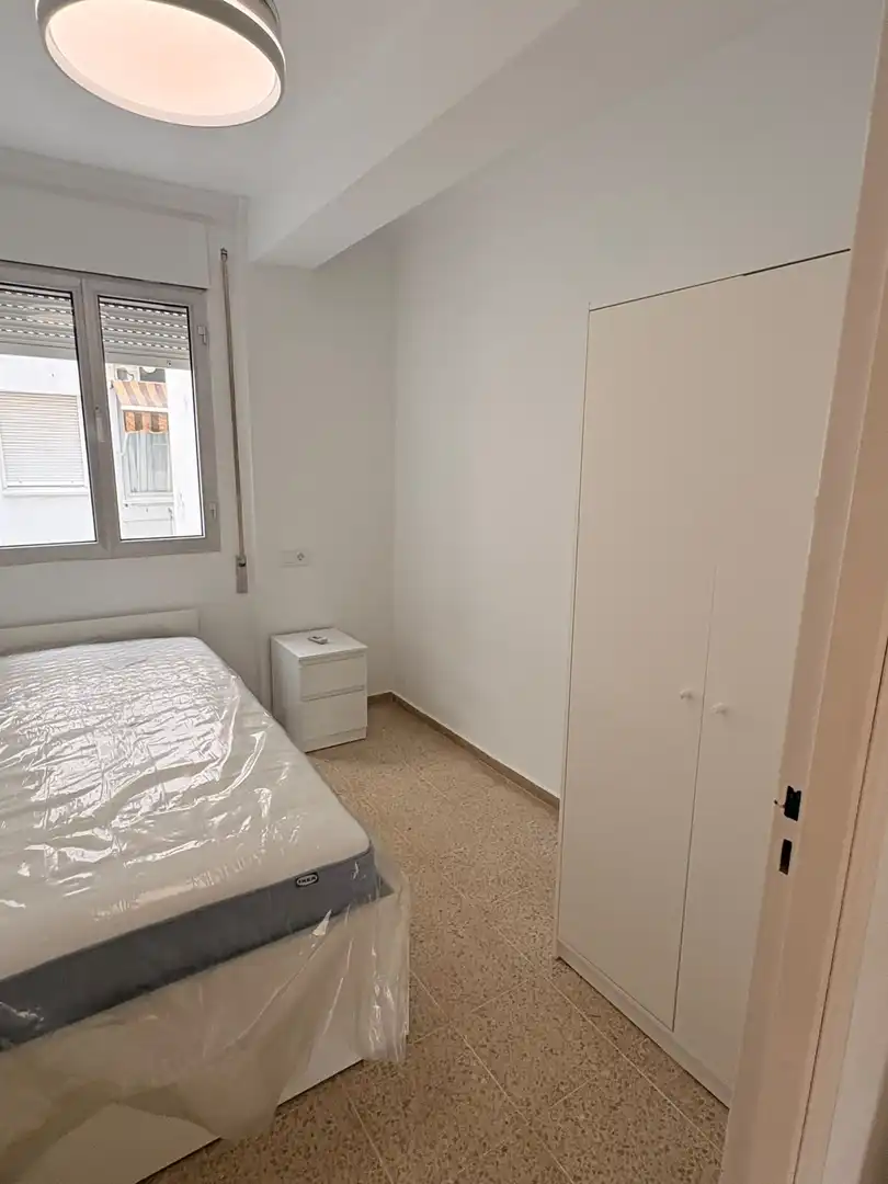 Bedroom of Flat for rent in Sevilla