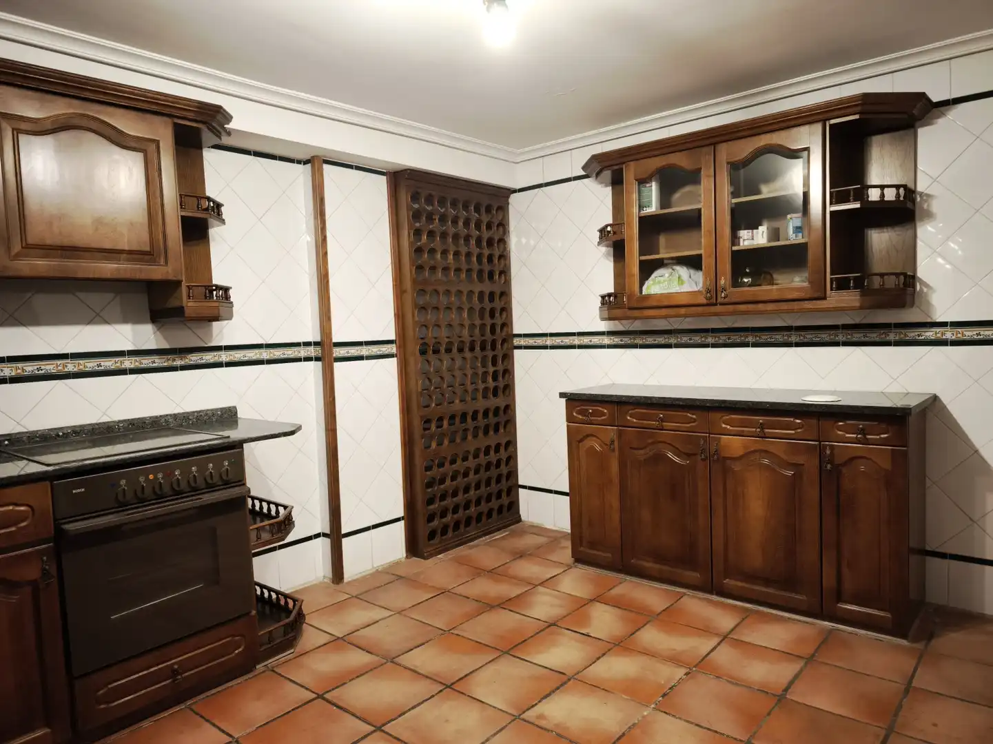 Cuina de Casa o xalet en venda en  Logroño amb Calefacció, Parquet i Terrassa