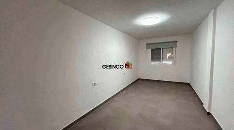 Photo 3 of Single-family semi-detached for sale in Llocnou d'En Fenollet, Valencia