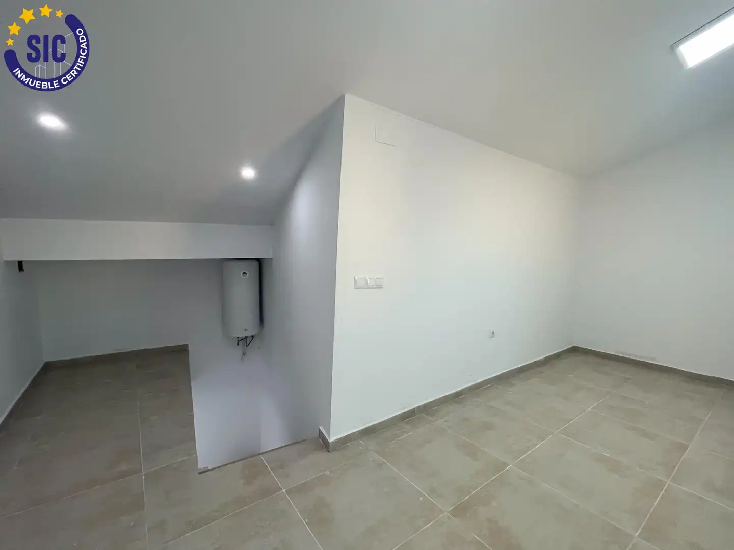 Houses for sale in Requena  with Balcony