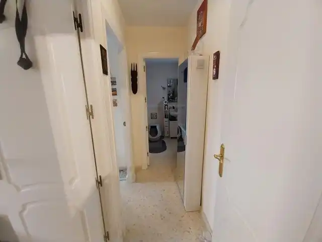 Wohnung zum Verkauf in Manilva mit Privatgarten, Terrasse und Gemeinschaftspool
