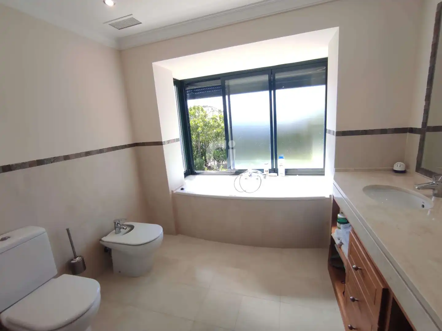 Baño de Casa o chalet en venta en Arcos de la Frontera con Calefacción, Jardín privado y Piscina