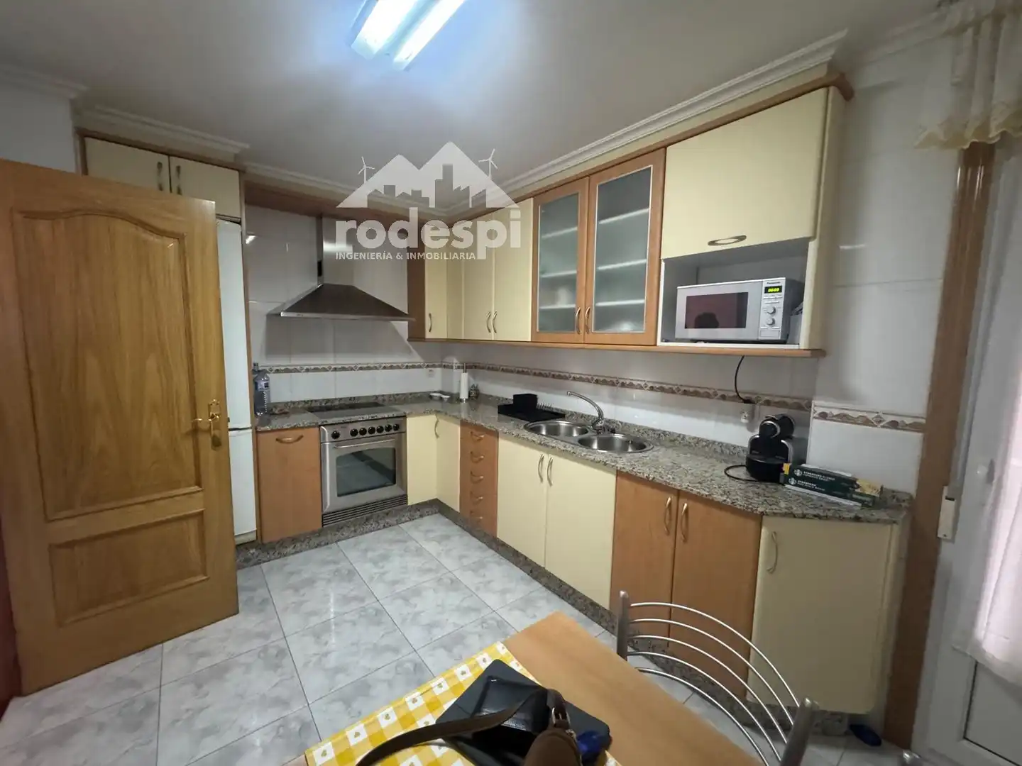 Cocina de Piso en venta en Ponteareas con Calefacción, Terraza y Trastero