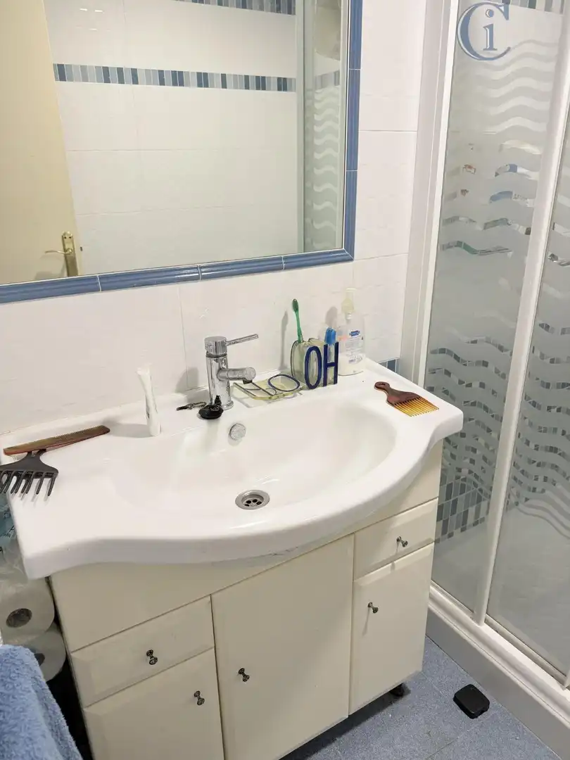 Baño de Piso en venta en Cádiz con Aire acondicionado