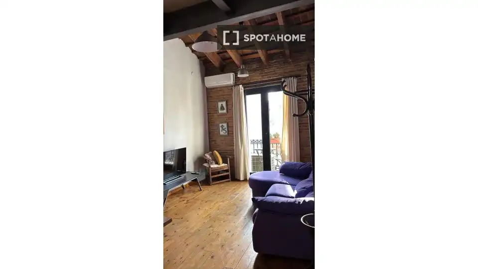 Piso con terraza en alquiler en L'Eixample, imagen 3