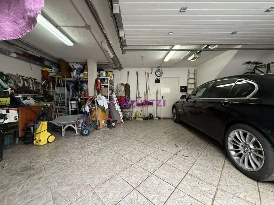 Parking of Detached homes for sale in Castro-Urdiales  with Heating, Terrace and Furnished