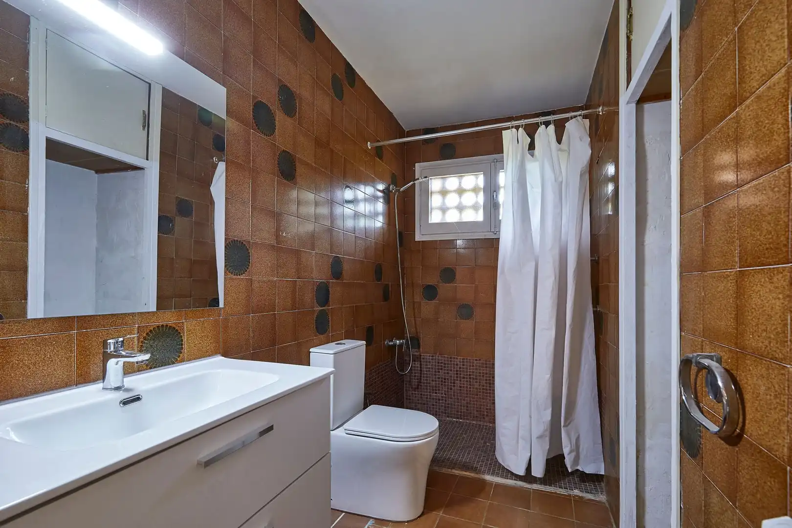 House with garden for sale in Carrer del Delta, imagen 26
