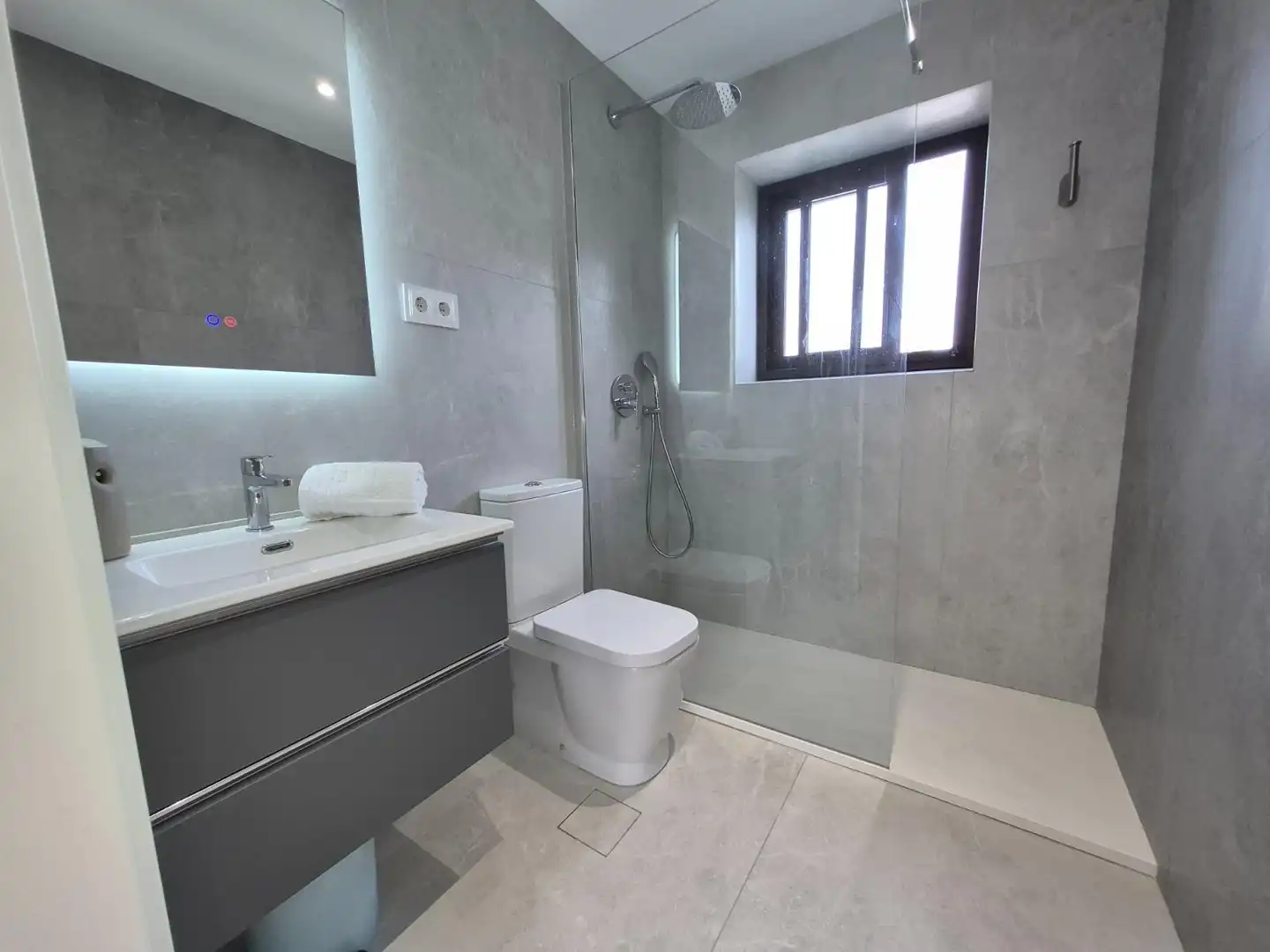 Badezimmer von Haus oder Chalet zum Verkauf in El Pinar- Palacio de Congresos