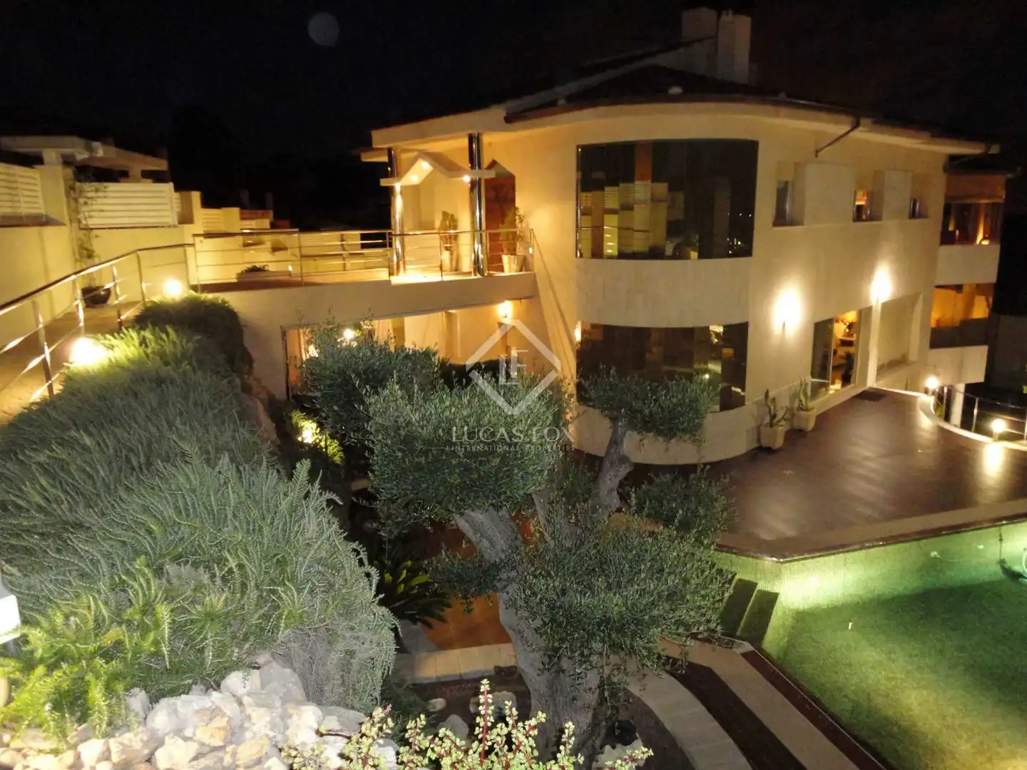 Jardín de Casa o chalet en venta en Cunit con Aire acondicionado, Calefacción y Jardín privado
