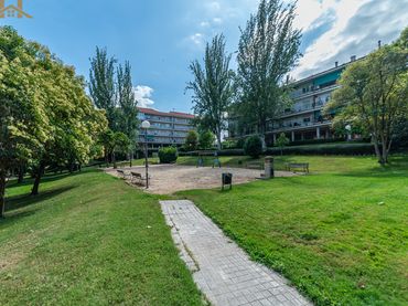 Wohnung mit Balkon zum Verkauf in Calle de la Haya 22