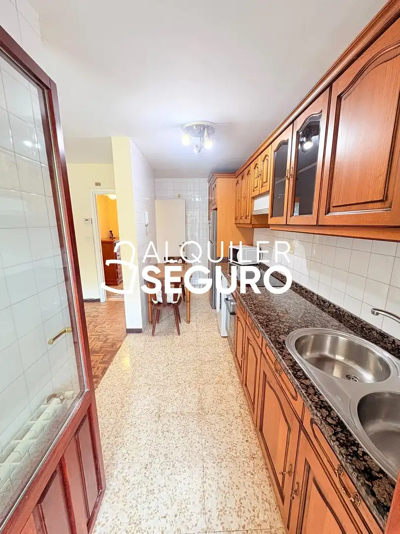 Wohnung zur Miete in Sopuerta, Bizkaia
