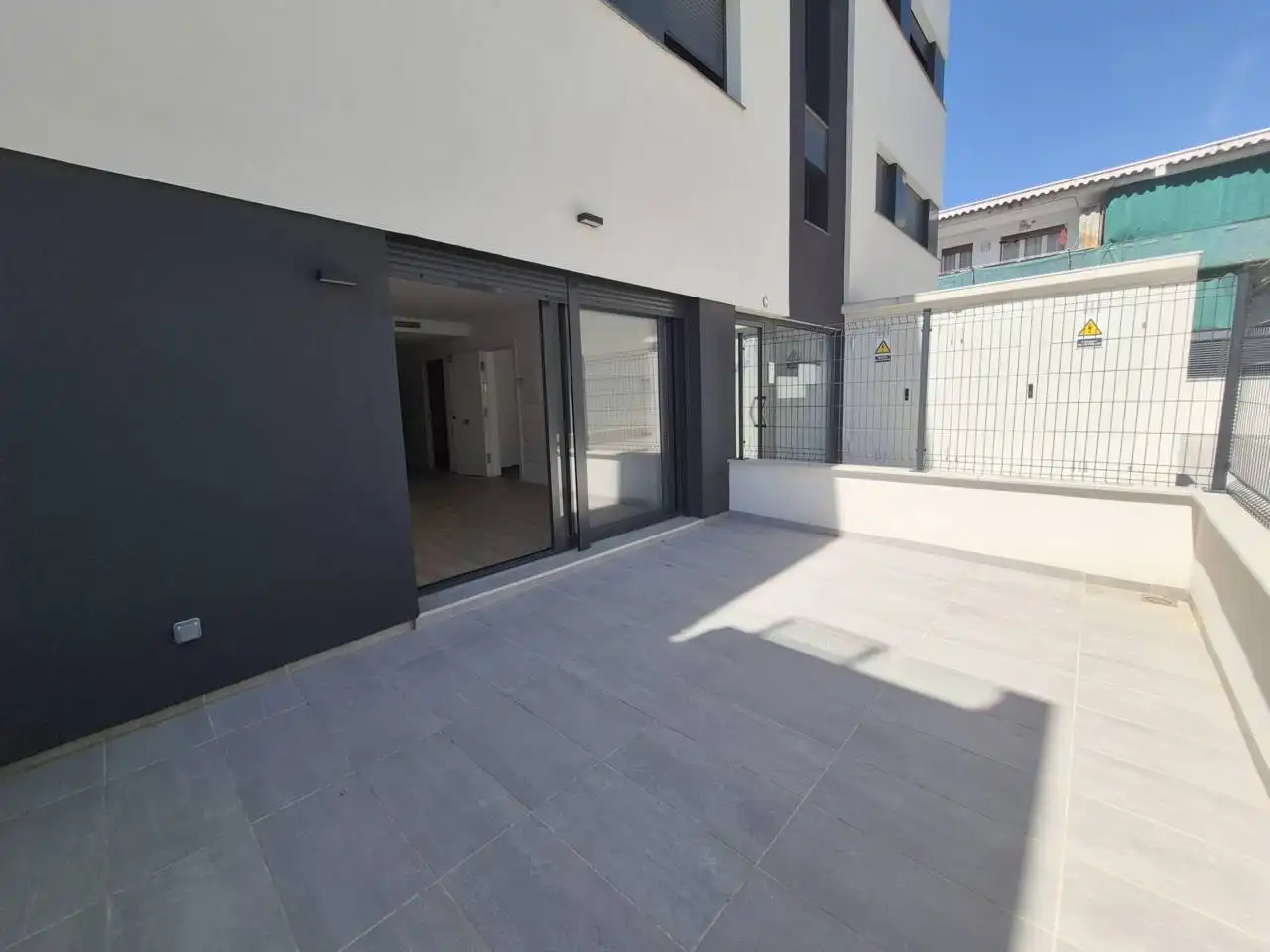 Terraza de Apartamento en venta en Cubelles con Aire acondicionado, Calefacción y Jardín privado